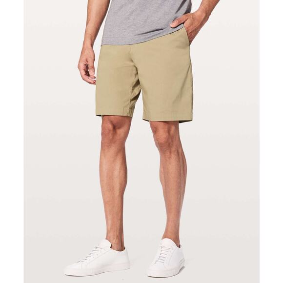 Lululemon Men Commission Shorts Chinos Slim Fit 9 Inch Inseam Khaki Size 38 - Picture 1 of 10
